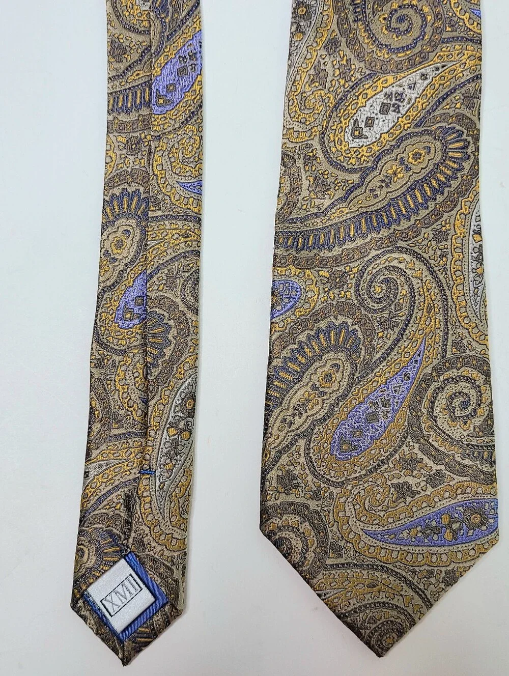 XMI Platinum Paisley Handmade Woven Linen Silk Tie